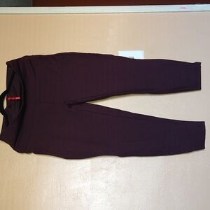 Spanx Ponte Ankle-Length slimming  Leggings 20262Q size 1X maroon burgun…